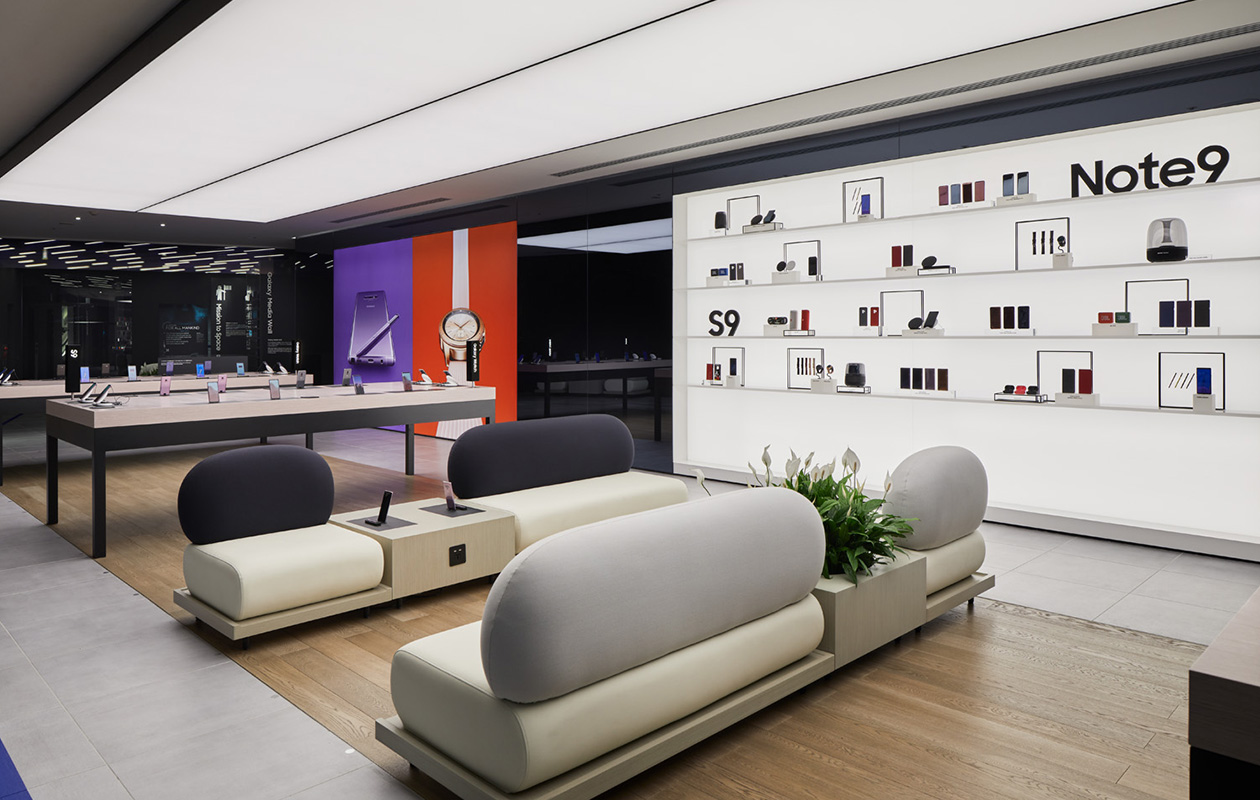 Galaxy Showroom